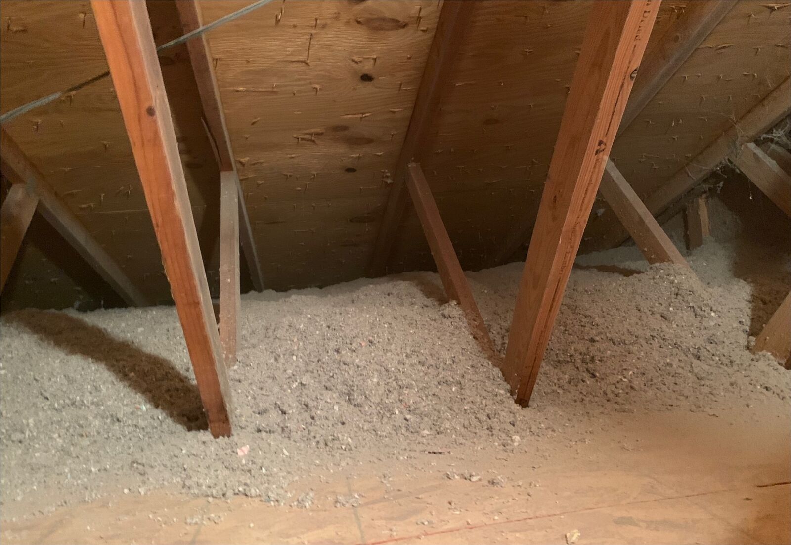After: Fresh Pest Guard blown-in attic insulation installed by Universal Insulation Doctor